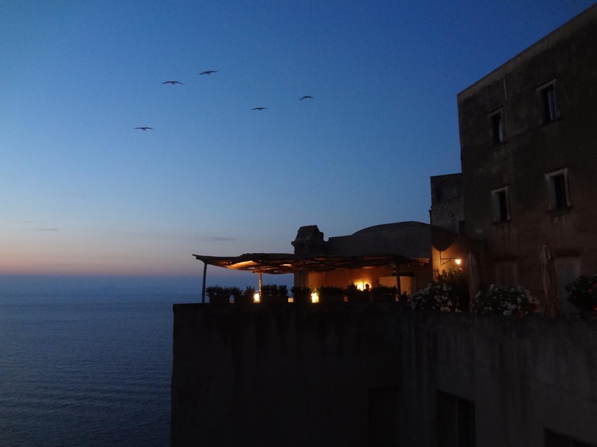 Albergo Il Monastero 이스키아 외부 사진